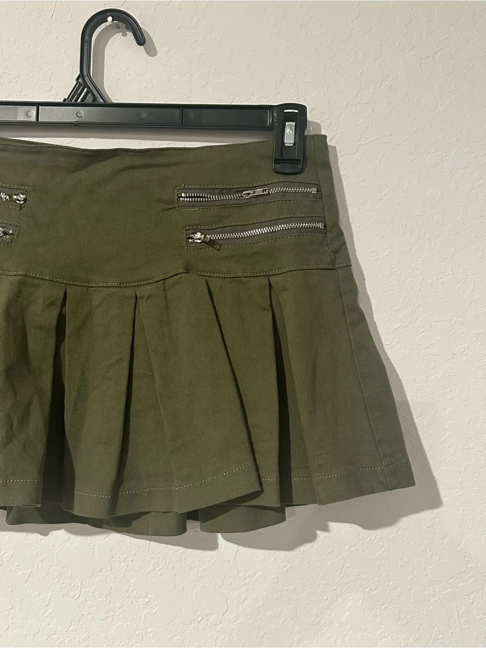 Fashion Nova Olive Pleated Mini Skirt with Zip Accents